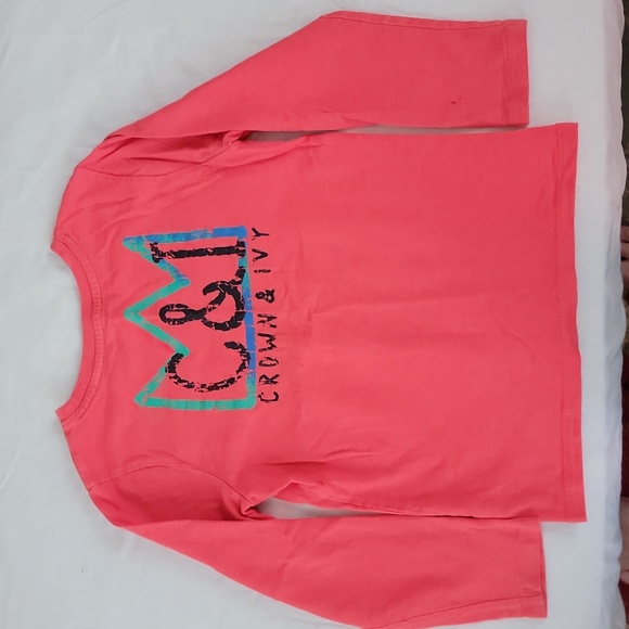 Crown & Ivy long sleeve, pocket, t-shirt, boys size 6. Coral color. - Picture 3 of 5